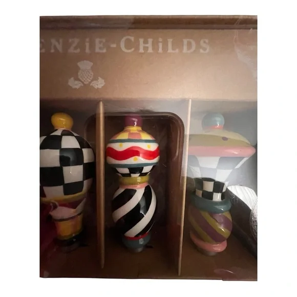 MacKenzie-Childs NIB whimsical, stainless and dolomite Jubilee Spreaders, Set/4 - Picture 3 of 9